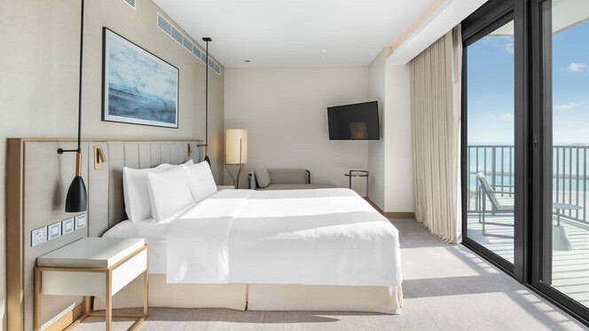 Deluxe Suite, Sea View